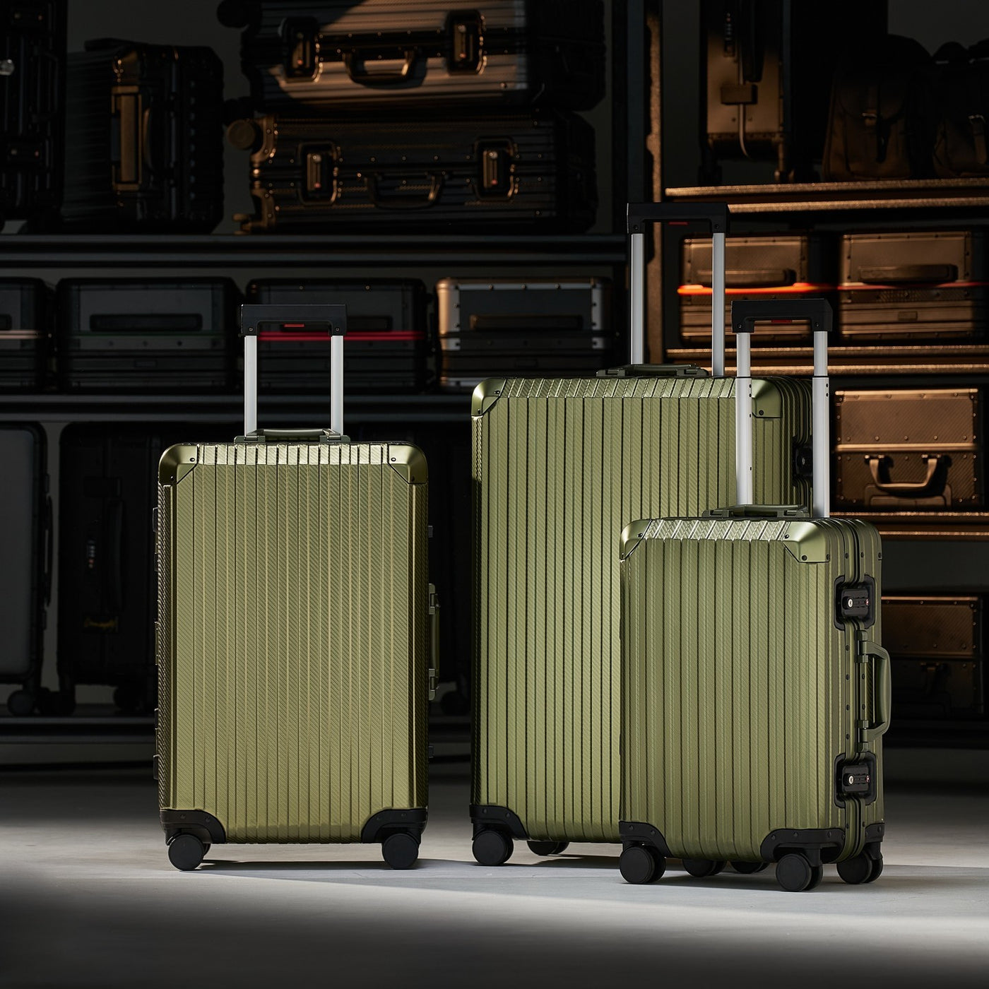 TREK Aluminum Suitcase Army Green