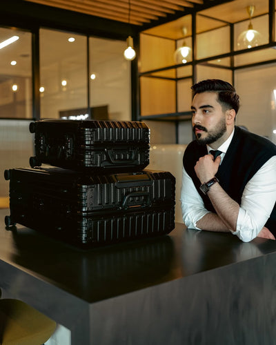 TREK Aluminum Suitcase Black