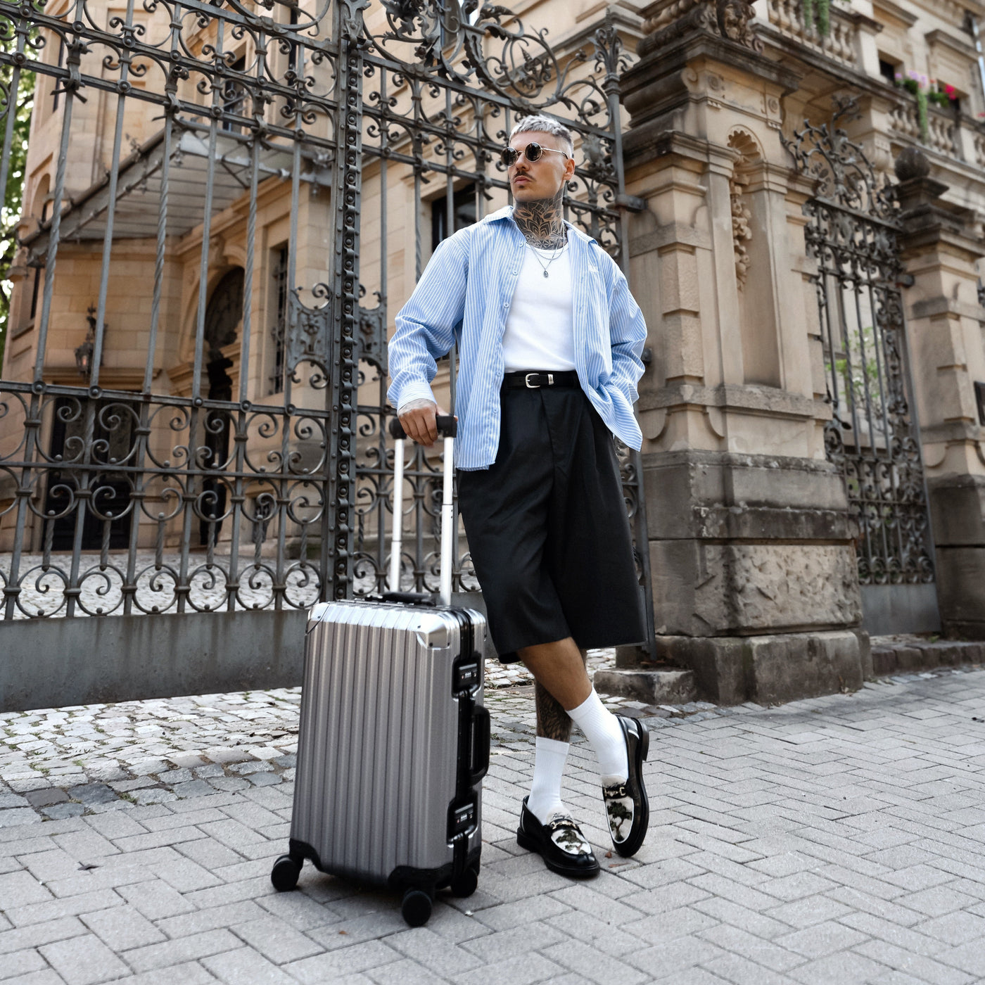 TREVA Aluminum Suitcase Gunmetal
